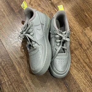 Nike Air Force 1 '07 LV8(GS) B Grades Particle Grey